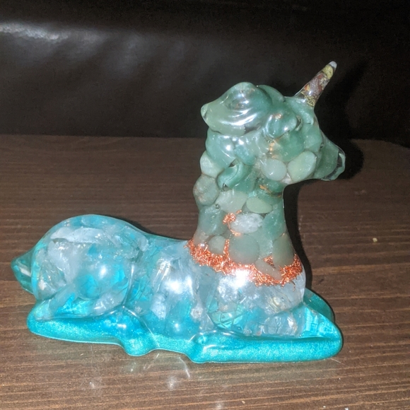 Orgonite Unicorn - Picture 4 of 5